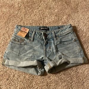Brand new! Denim Shorts—Size 24